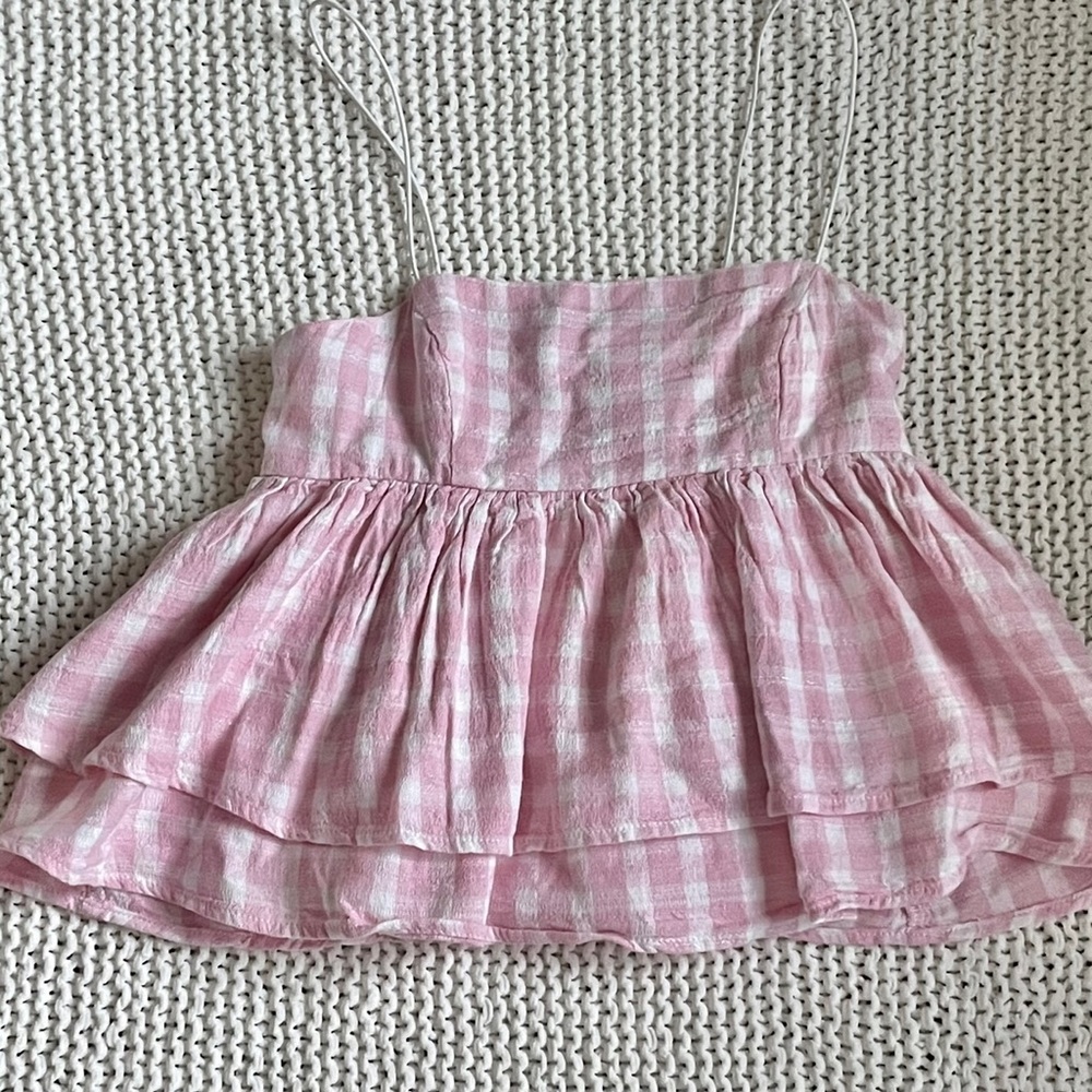 urban outfitters pink plaid flowy cami blouse top